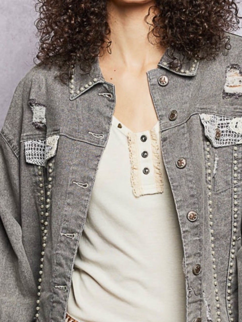 💕POL Distressed Gray Women's Denim Jacket with Pearl Accent - Picture 4 of 10
